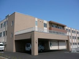 清潔な施設の外観