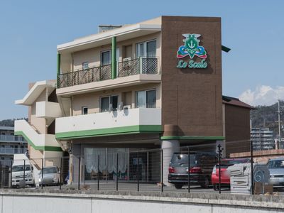 外観の施設の写真