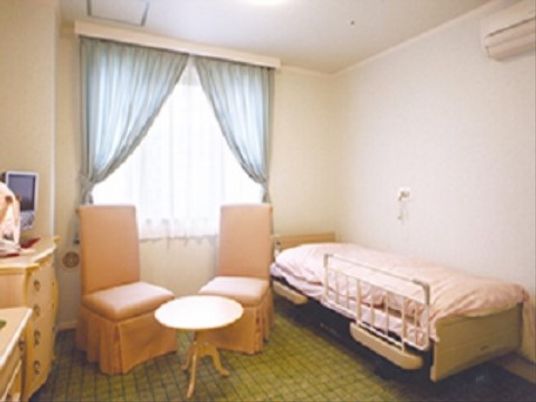 居室の家具が並ぶ様子