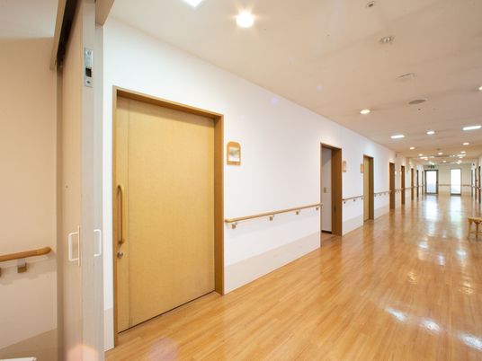 清潔感のある廊下