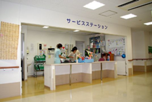 スタッフ2人の受付