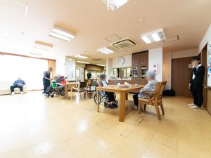 明るいダイニングエリア