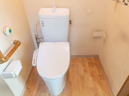 清潔な洋式トイレ空間