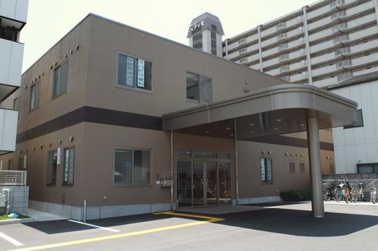 施設の外観