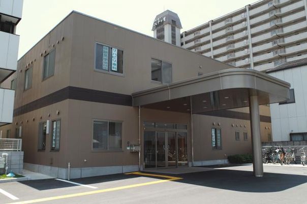 施設の外観