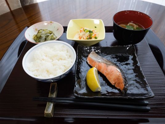 和風の健康的な食事
