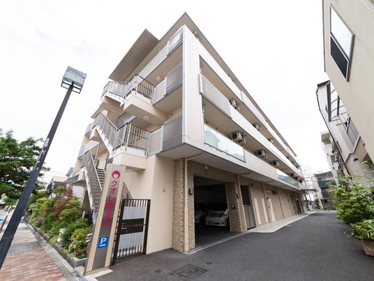 清潔感ある建物外観