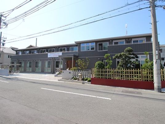 施設の外観