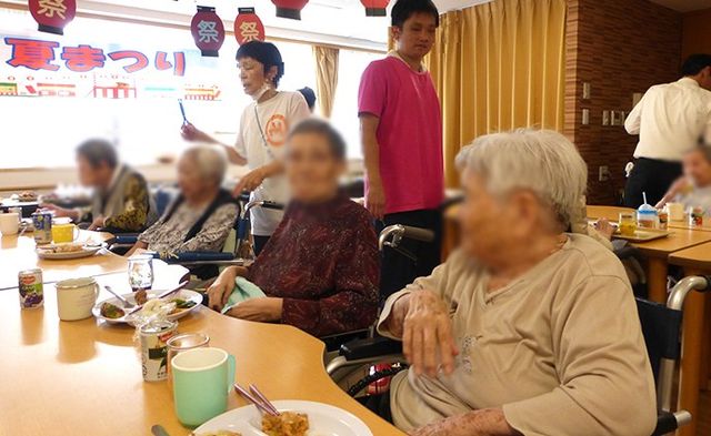 楽しそうなお祭り