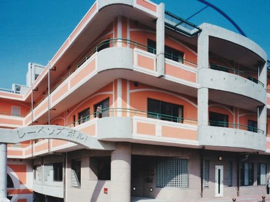 外観の建物正面  