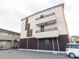 現代的な建築の外観