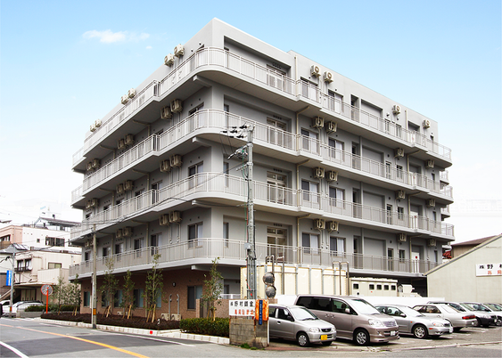 洗練された外観の建物