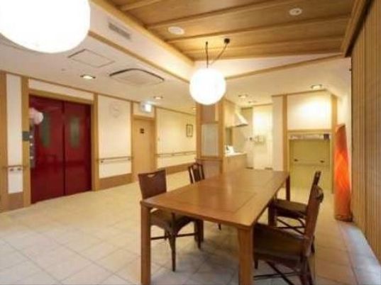 共用ダイニングエリア