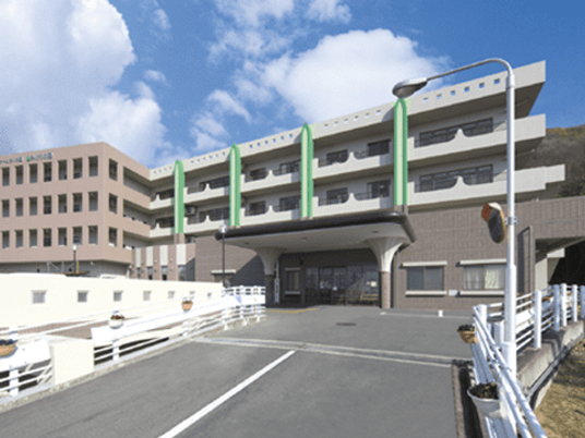 建物正面の外観  