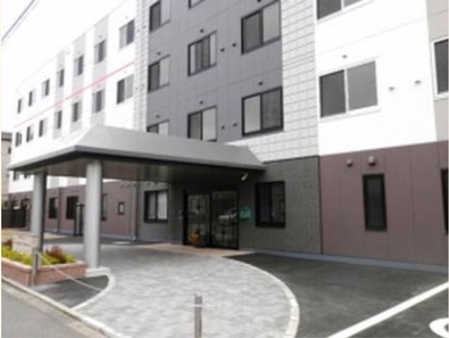 建物エントランス外観