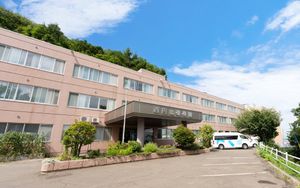 広い仙山和高園外観