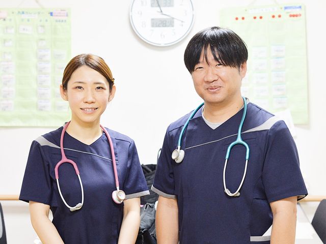 スタッフイメージ スタッフイメージ 親しみやすいスタッフの笑顔と温かい雰囲気が印象的です。一緒に働く仲間を歓迎いたします。