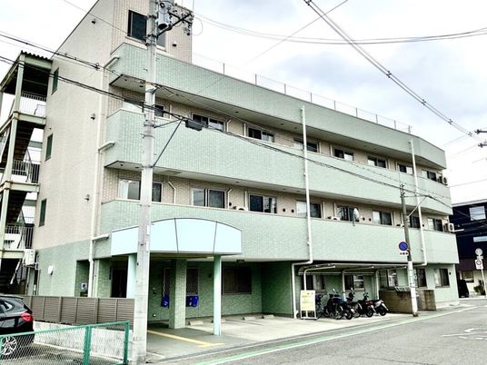 外観の建物  