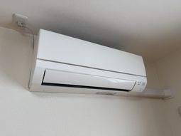 静かな空間のエアコン