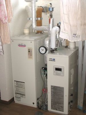 給湯設備とパイプ