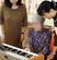 音楽を楽しむ人々
