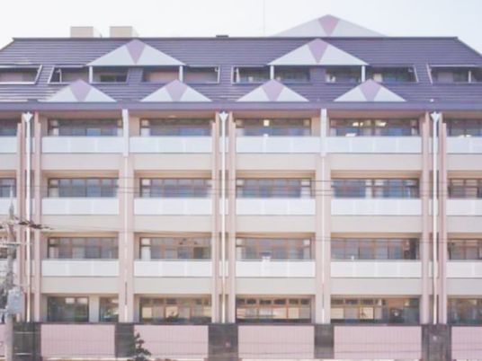 外観の建物正面  