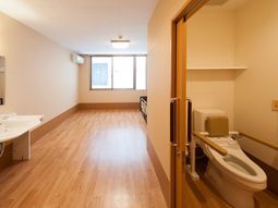 清潔感のあるトイレスペース