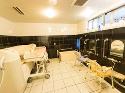 清潔な浴室設備