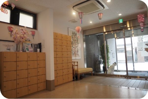 明るいエントランス