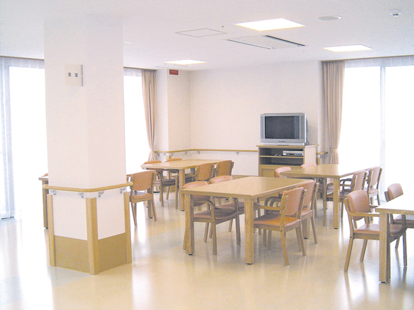 医療法人桜希会 介護老人保健施設 東雄苑の外観