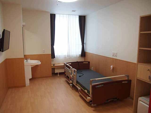 居室のベッド  