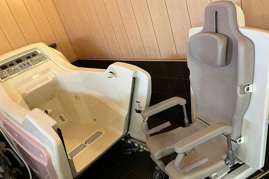 機能訓練用浴槽