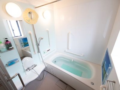 清潔な浴室設備