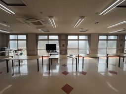 自然光の明るい部屋