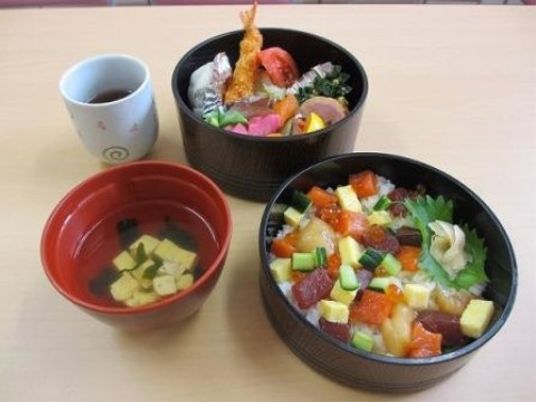 彩り鮮やかな手作り料理