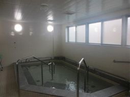 清潔感のある浴室