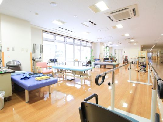 明るい機能訓練室