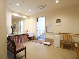 清潔感のある明るい居室