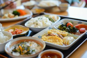美味しそうな料理のテーブル