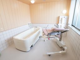 清潔な浴室設備