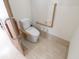 バリアフリートイレ設備