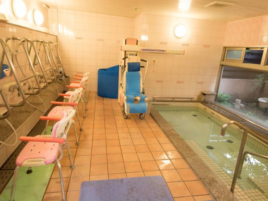 バリアフリー浴室施設