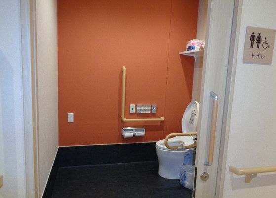 バリアフリートイレ