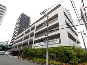 都市型施設の外観
