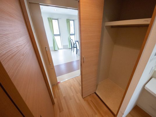 居室のクローゼット付き入口