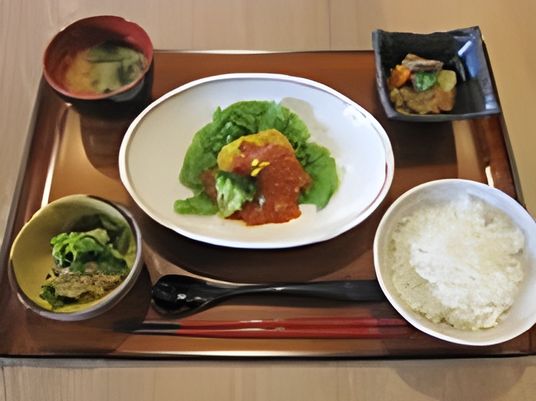 和食の盛り付け