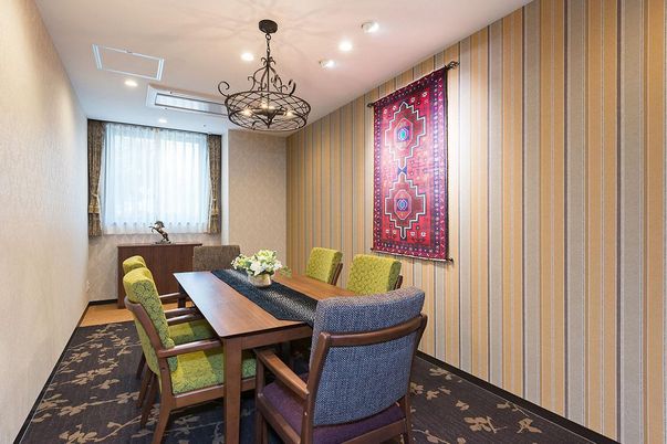 洗練されたダイニングルーム