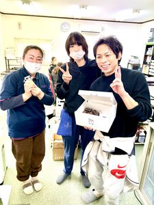 くつろぐスタッフ