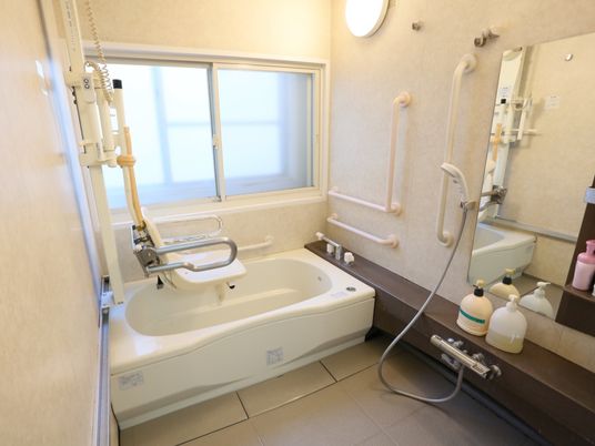 介護用浴室の設備