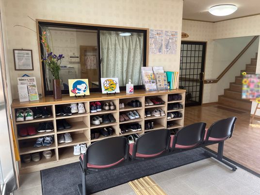 温かみのある玄関